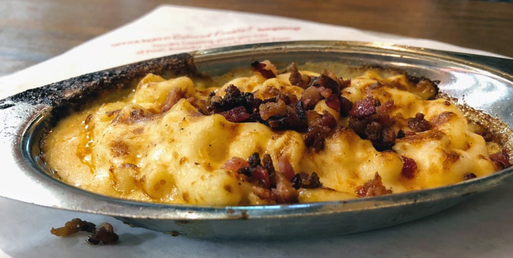 Newks Eatery Pimiento Mac n Cheese